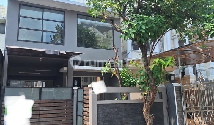 House in PIK 2, 77m2 area, good location, 2 floors, strategic, comfortable.