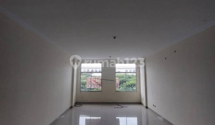 Disewakan Termurah !!! Ruko Green Lake City Hadap Boulevard
