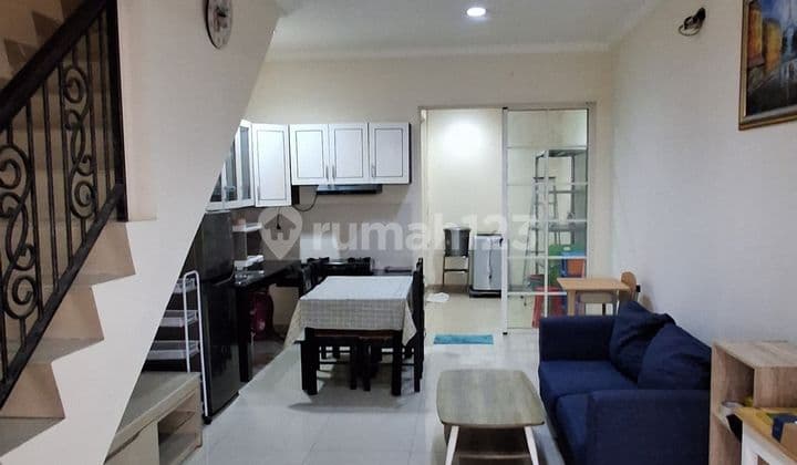 Disewakan Murah Rumah di Green Lake City Cipondoh Tangerang