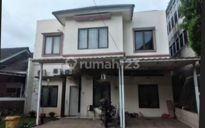 Rumah 2 lantai dalam cluster Bojongsari Depok