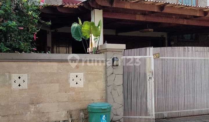 Rumah 2 Lantai Jual Cepat Bebas Banjir Dalam Komplek Kp.dukuh Kramat Jati Jakarta Timur Dekat Tol Jagorawi