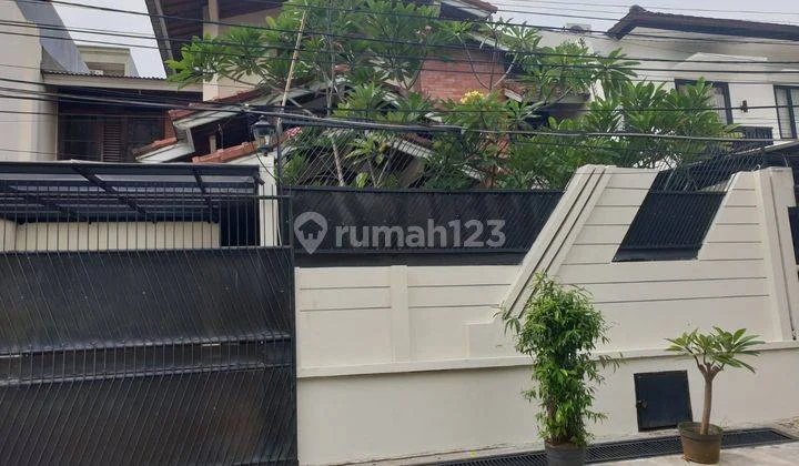Rumah 2 Lantai Dekat Mrt Lebak Bulus , Mall Dan Tol Jakarta Selatan