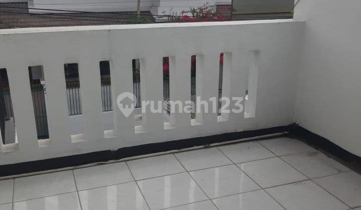 Rumah 2 Lt Siap Huni Cipete Jakarta Selatan