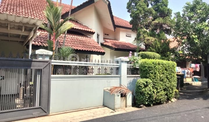 Rumah 2 Lt Dekat Tol Tb Simatupang Cilandak Jakarta Selatan