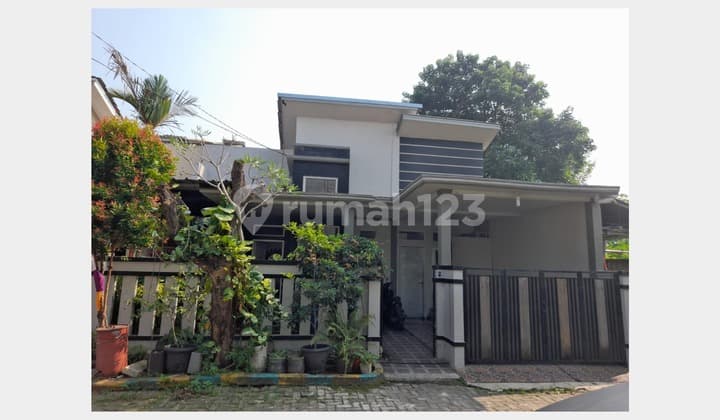 Corner House, Single Floor in Pamulang, South Tangerang