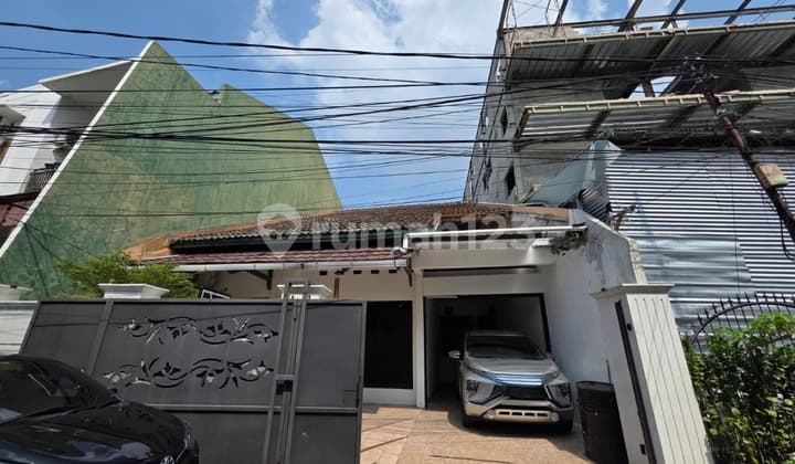 DIJUAL CEPAT RUMAH DI MENTENG DALAM JAKARTA SELATAN HARGA DI BAWAH PASAR