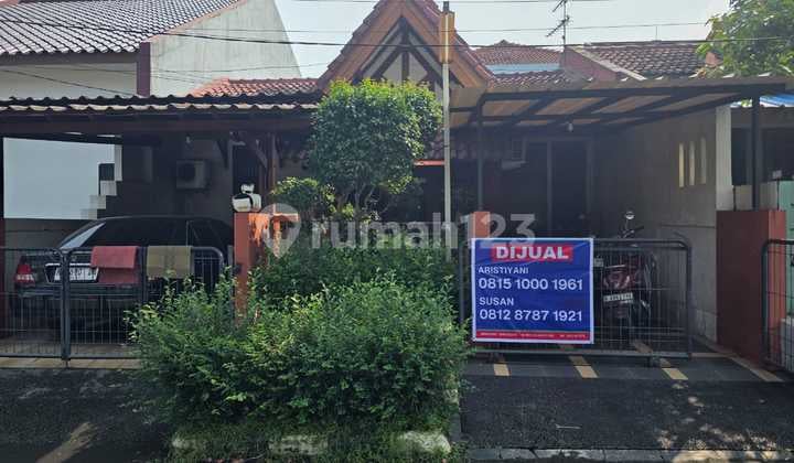 DIJUAL RUMAH DI PUSAT KOTA DEPOK HARGA NEGO
