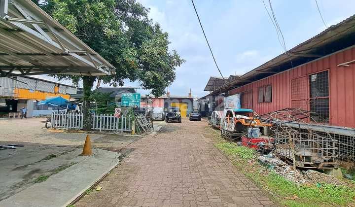 TANAH DIJUAL LOKASI STRATEGIS DI PINGGIR JALAN RAYA UTAMA DI CIPUTAT, TANGERANG SELATAN