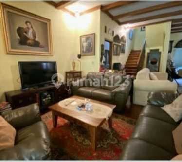 Rumah dijual BU 2 lantai terawat Shm Bogor Nirwana Residen