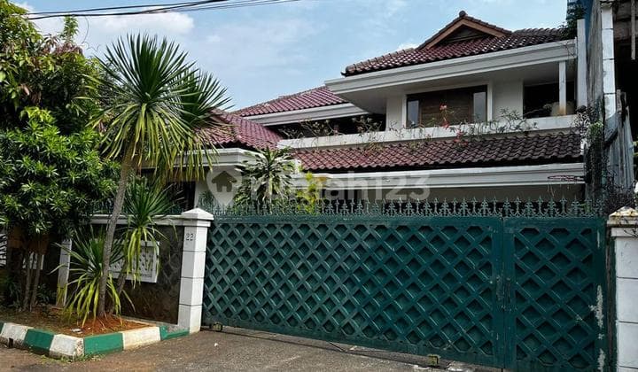 For Sale, Rumah di Patal Senayan