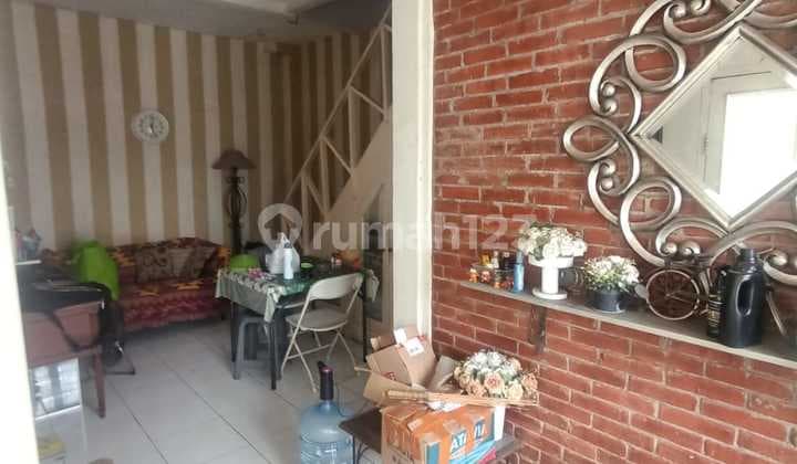 Dijual Murah Rumah 2 Lantai SHM Lokasi Cirendeu Tangerang Selatan