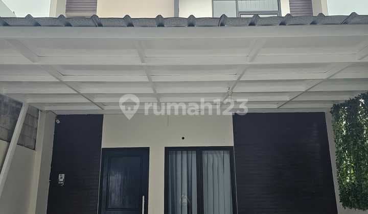 For Sale, 2-Story House in Cimanggis, Ready to Occupy