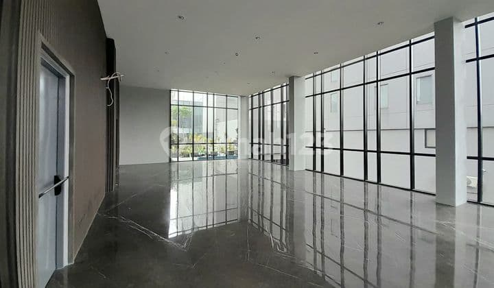 Disewa Gedung Perkantoran 8 Lantai Jakarta Selatan, Unfurnished
