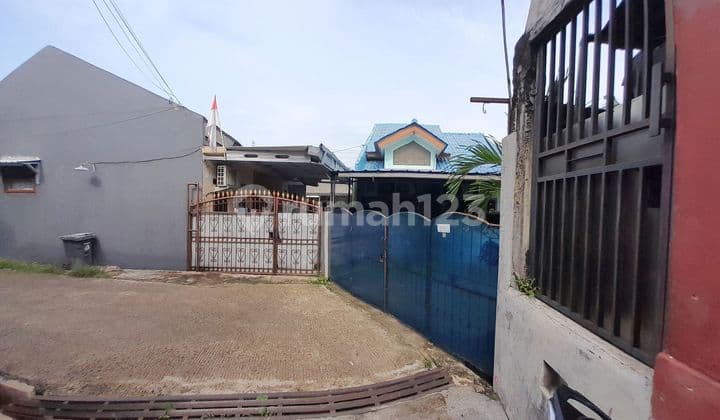 Dijual Rumah 1 1/2 Lantai Bagus Hadap Timur Laut Shm Krukut Depok