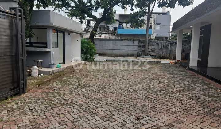 Disewakan Rumah untuk Gudang 1 Lantai Luas 1050Mtr Limo Depok