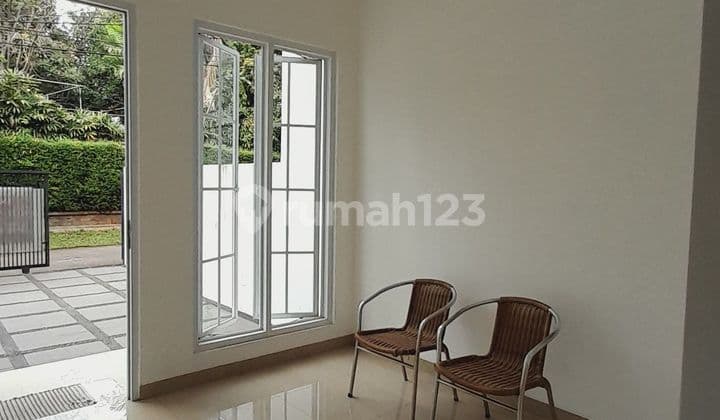 Dijual Cepat Rumah Siap Huni 2 Lantai SHM Lokasi Cirendeu