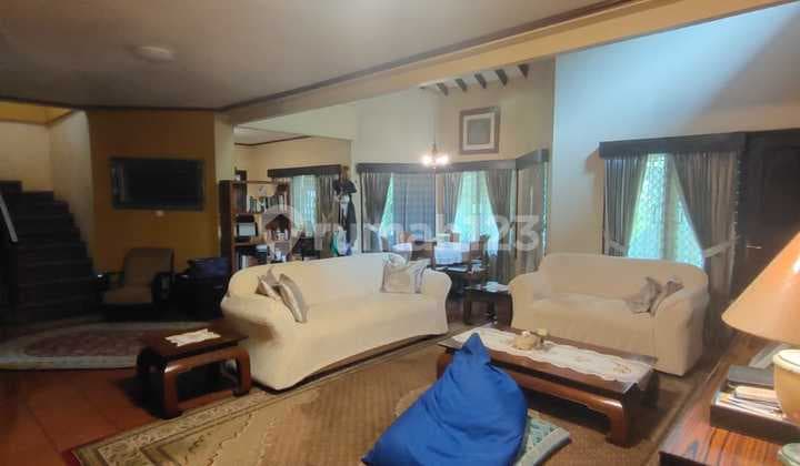 Dijual Cepat Rumah SHM 2 Lantai Pinggir Jalan di Gandul Depok