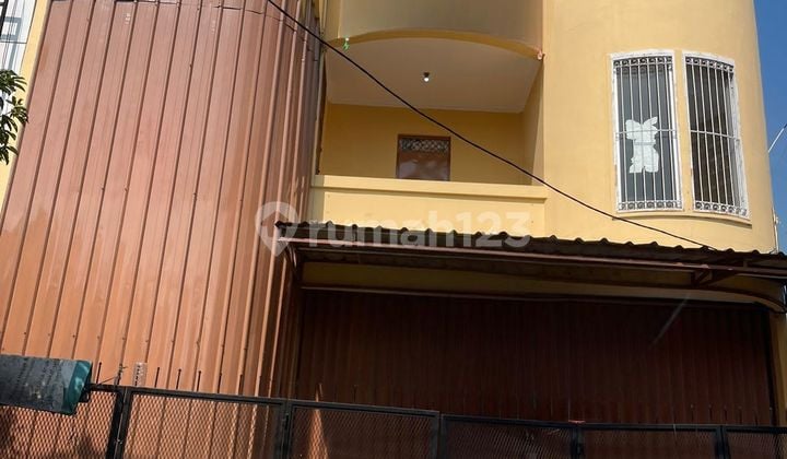 Disewakan Ruko 3 Lantai Strategis untuk Tempat Usaha di Jalan Utama dan di Seberang Rs Primaya, Tangerang