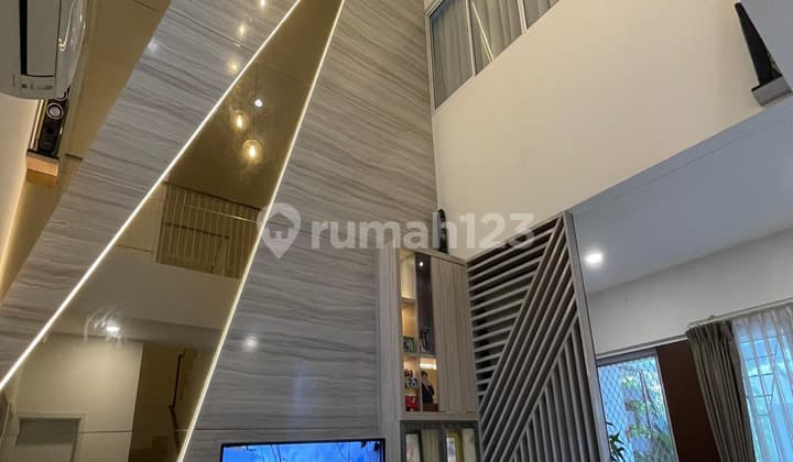Dijual Rumah Puri Riviera Metland Hadap Selatan