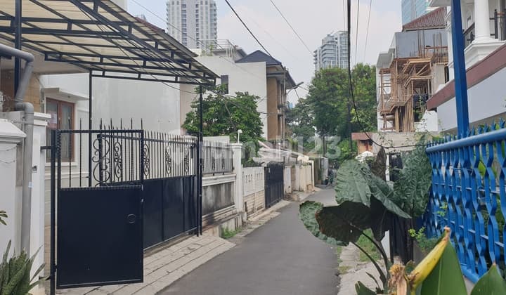 Rumah Papandayan Guntur Jakarta Selatan