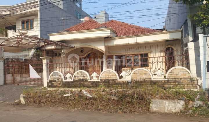 Rumah Tua Hitung Tanah Komplek Pluit 13X25m2