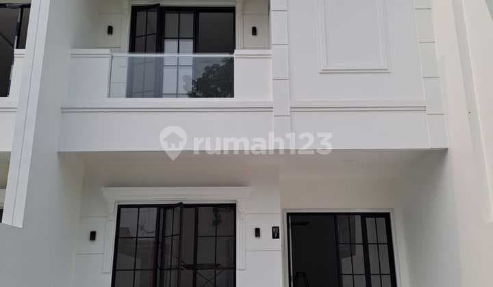 Rumah Baru Cantik Banget Taman Villa Meruya