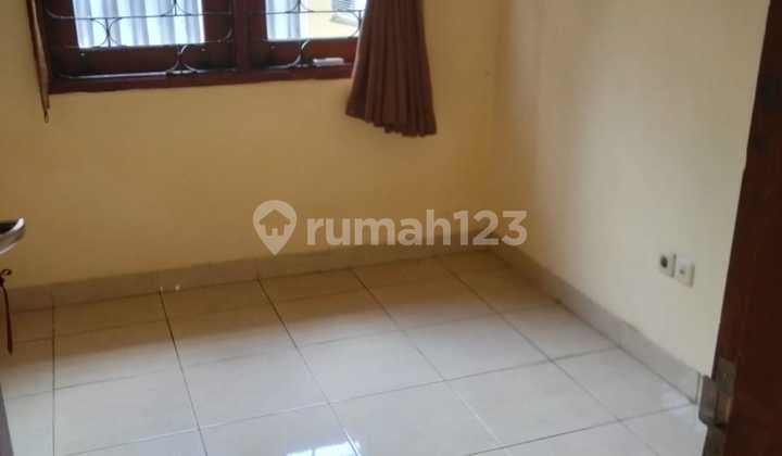 Disewakan Rumah di Tanjung Duren