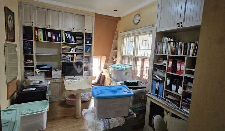 Dijual Rumah Hoek Mutiara Taman Palem