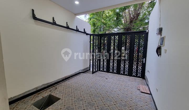 Dijual Rumah Baru di Tanjung Duren