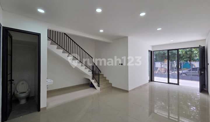 Beautiful Newly Built House Ready to Occupy in Citra Garden 5