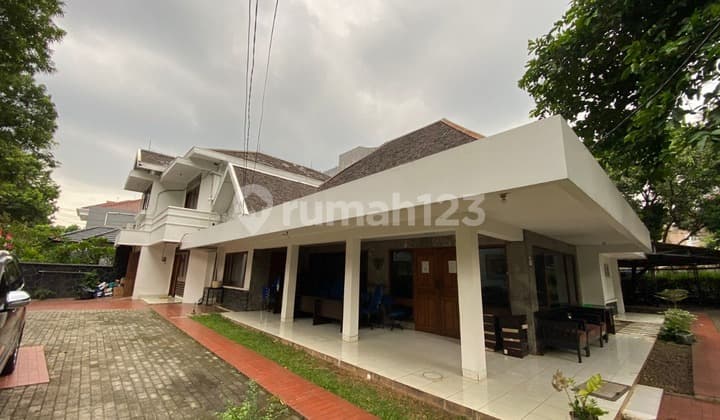 FOR RENT HOUSE/OFFICE ON JL.HANG LEKIR KEBAYORAN BARU SOUTH JAKARTA