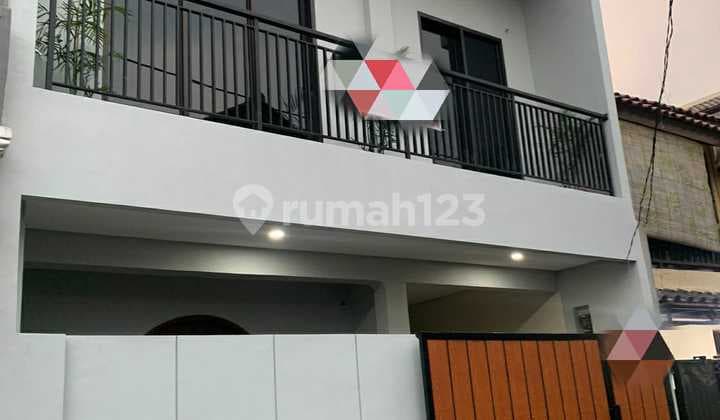 Dijual / Disewa Rumah Baru Siap Huni Dekat MRT Blok A, Cocok Usaha dan Hunian Jl. Karya Utama Gandaria Utara Kebayoran Baru Jakarta Selatan
