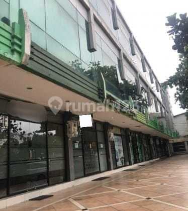 Dijual Ruko Full Furnished. 4 Lantai di Komplek Ruko Jatiwaringin Junction Jl. Raya Jatiwaringin, Jakarta Timur