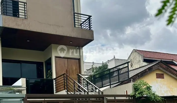 Dijual Rumah Modern Bagus Baru Renovasi Pondok Bambu,Duren Sawit Jakarta Timur