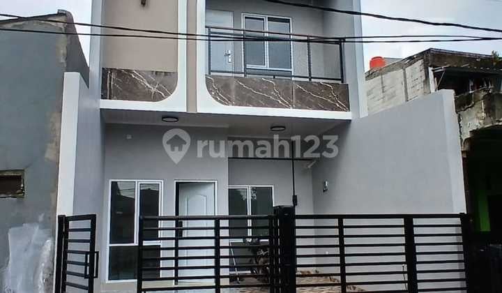 Dijual Rumah Bangunan Baru Desain Modern di Citra Raya Tangerang
