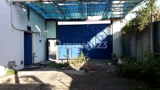 Warehouse for Sale, Suitable for Business in Jati Uwung, Tangerang