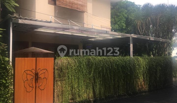 Disewakan Rumah Dalam Cluster Lingkungan Nyaman di Pejaten Barat