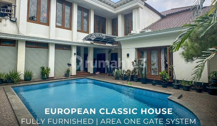 Rumah Klasik Eropa Siap Huni Pondok Indan