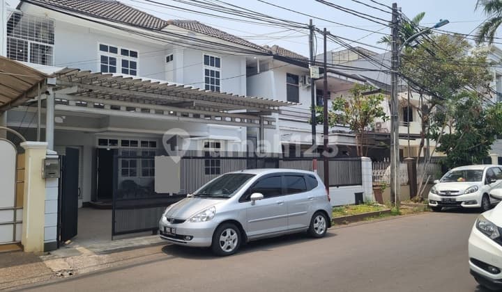 Janur Elok Jalan Lebar