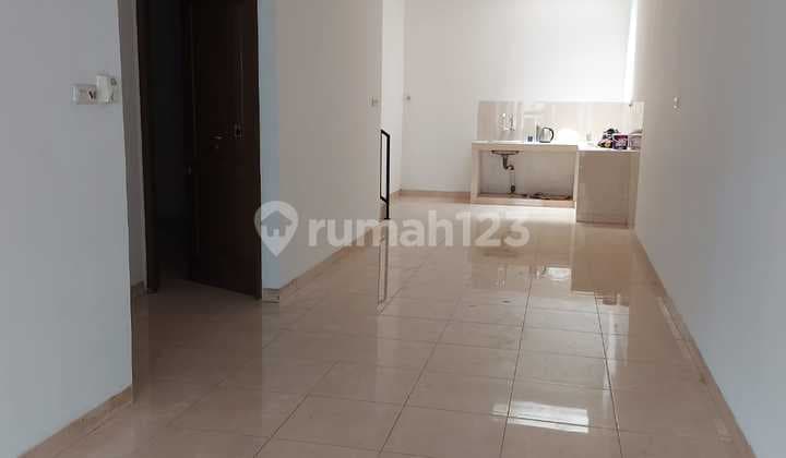 Rumah Jalan Kelapa Kopyor Sudah Tinggi Dari Jalan Tk