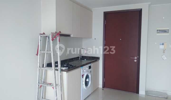 Green Sedayu Semi Furnished Pasadena Tower Apartment (ha)