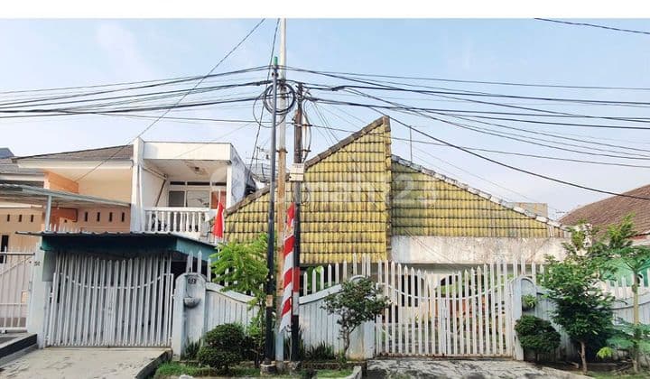 Rumah Pulomas Timur Lokasi Strategis (Pg)