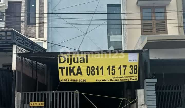Cempaka Putih Raya Shop House, 3.5 Floors (ground floor retail)
