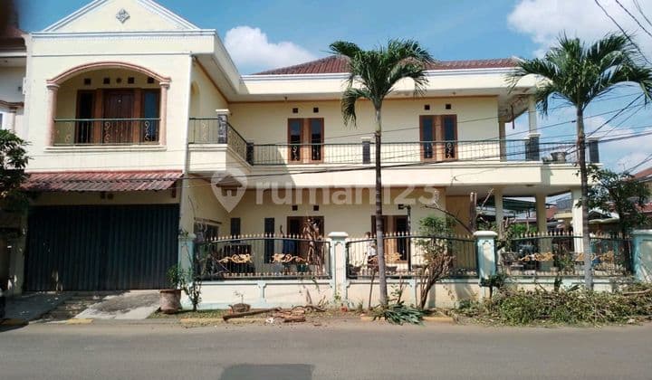 Rumah Bagus di Harapan Indah Cluster Taman Sari (Tk)