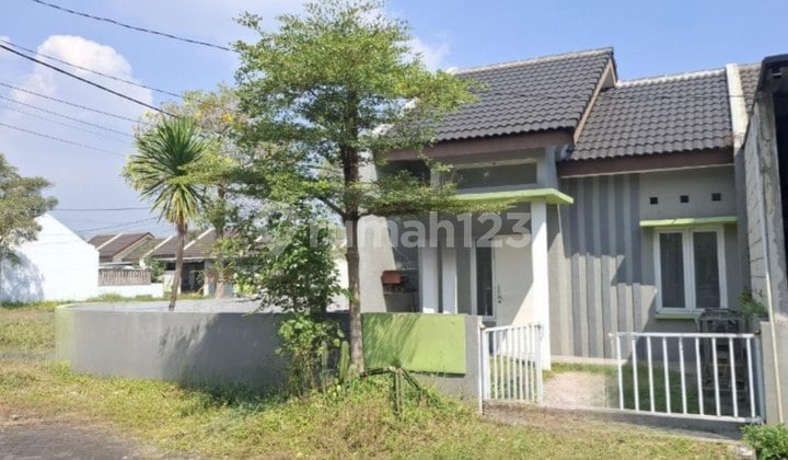 Rumah, 1 Lantai, SHM, di Prambon
