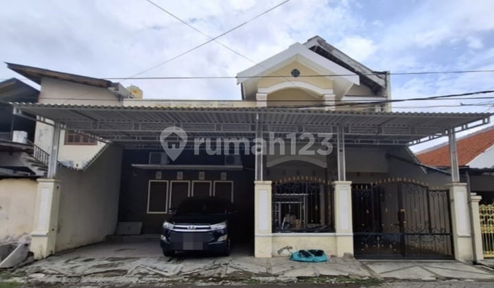 Rumah Butuh Minim Renovasi Unfurnished SHM Surabaya Kota, Surabaya