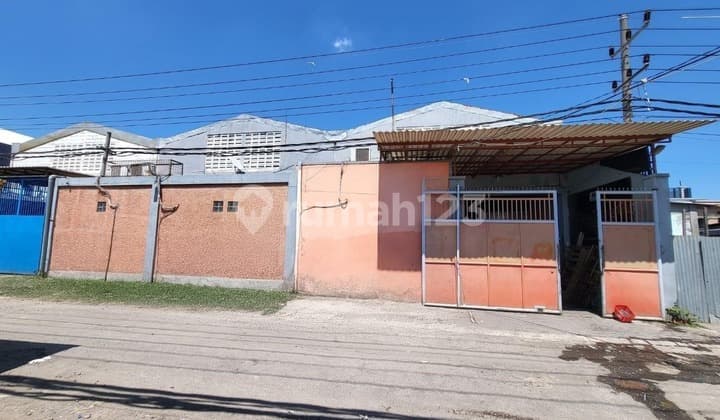 Gudang Butuh Minim Renovasi 460 m2 SHM Surabaya Kota, Surabaya