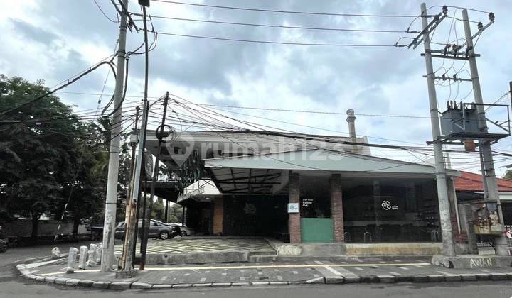 Rumah, 2 Lantai, SHM, di Kertajaya