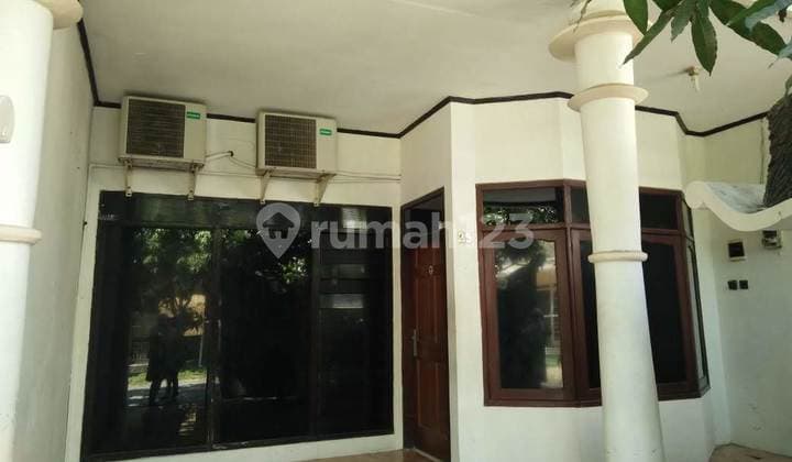 Rental House Needs Minor Renovation Unfurnished HGB Surabaya City, Surabaya
