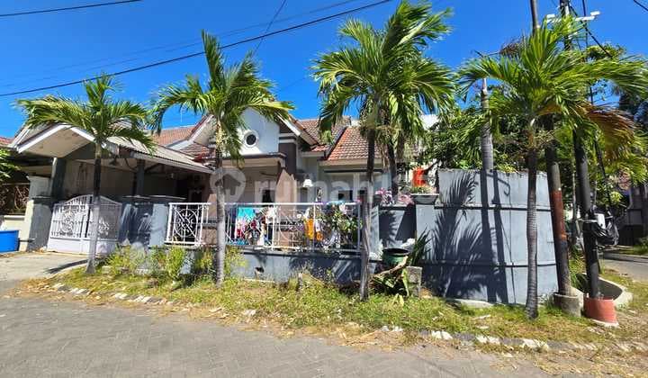 Rumah Butuh Minim Renovasi Unfurnished SHM Sidoarjo, Sidoarjo